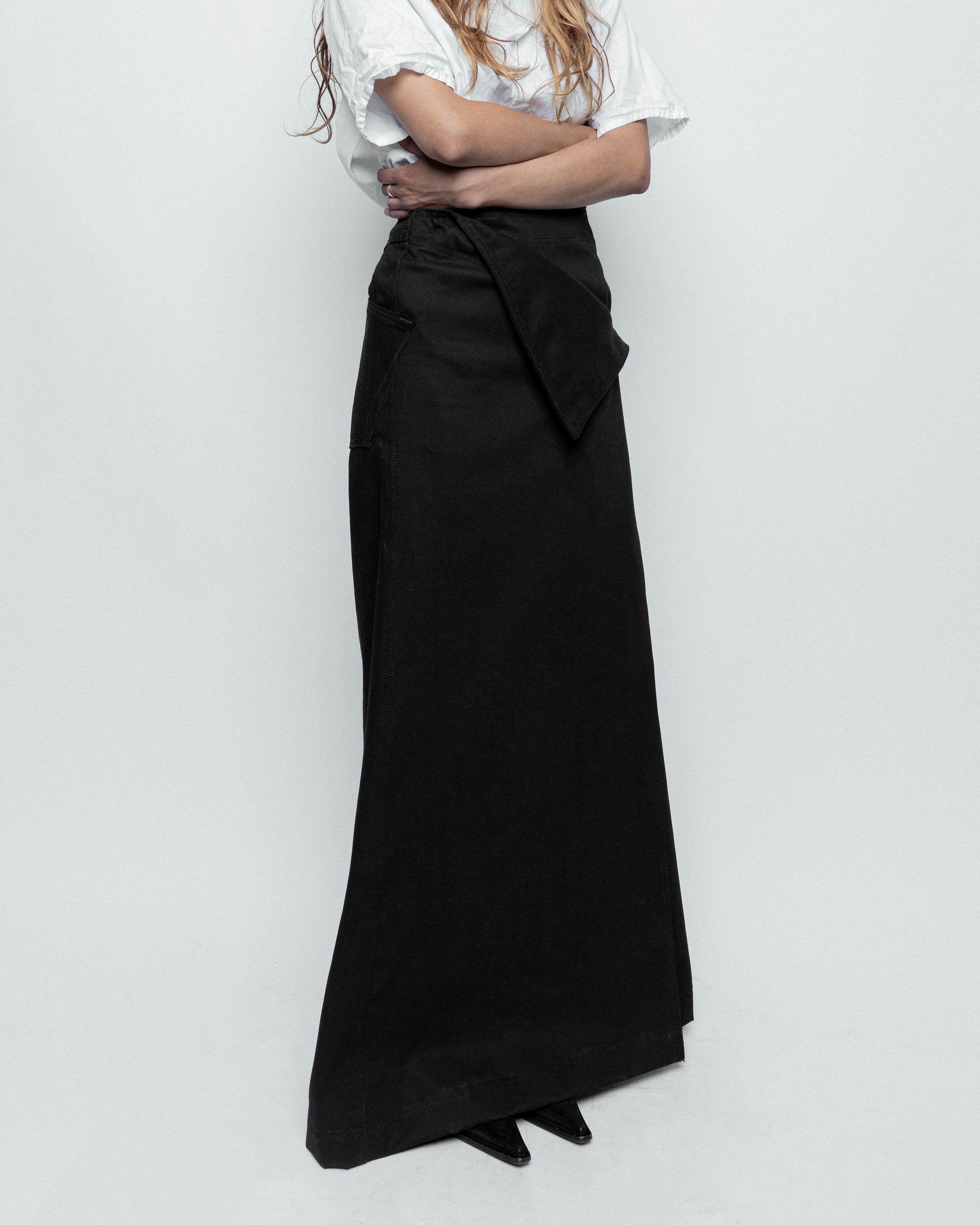 LIV A-LINE SKIRT